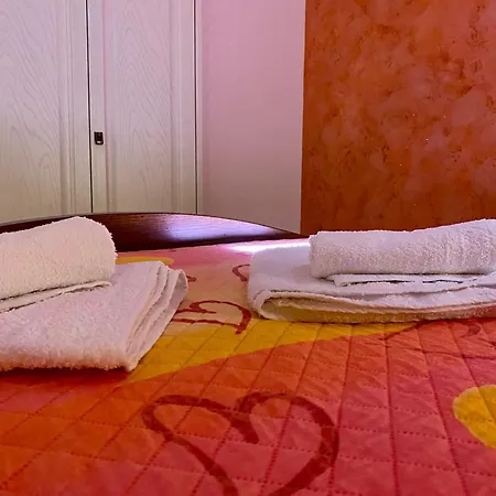 아파트 La Casetta Nel Centro Storico Di *